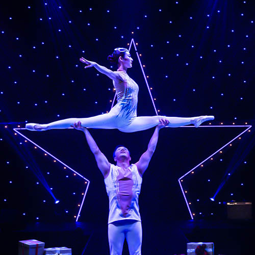 A Magical Cirque Christmas at Abraham Chavez Theatre